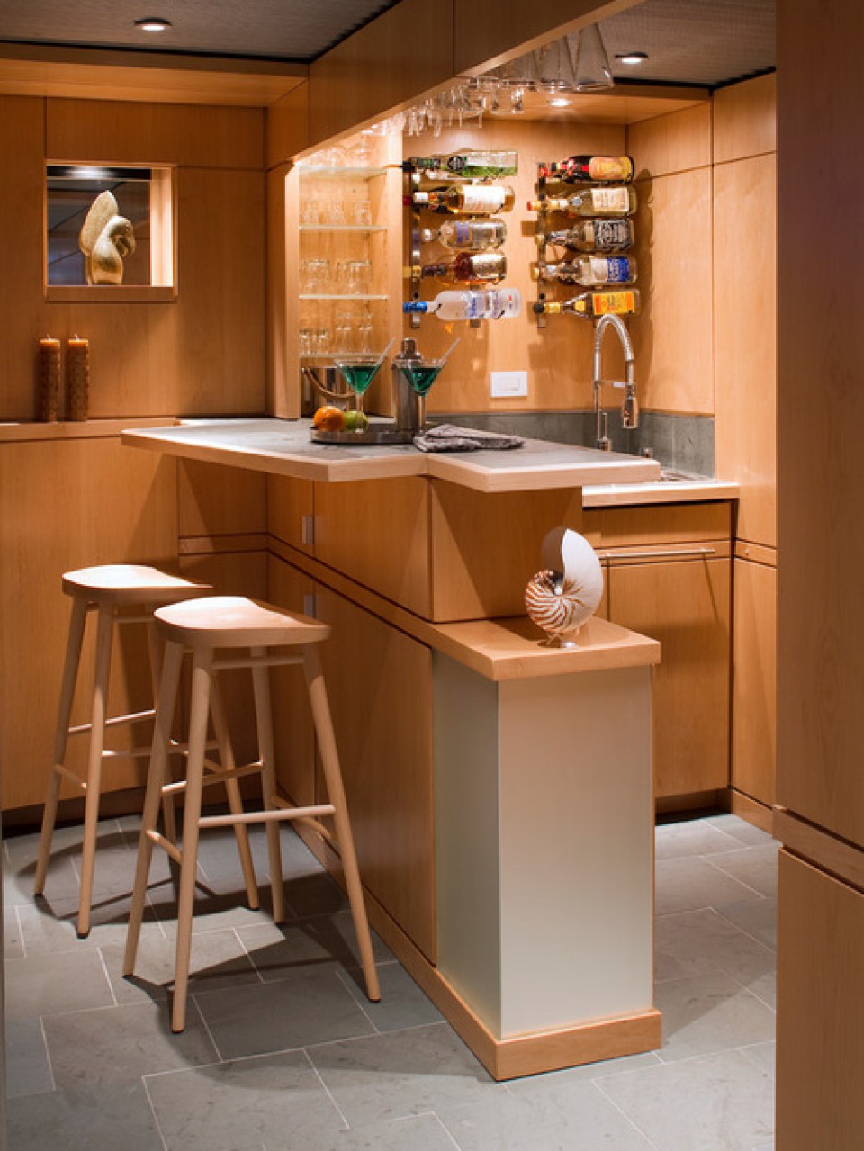 Ide Simple Untuk Mendesain Mini Bar Di Dapur Rumahmu Furnizing