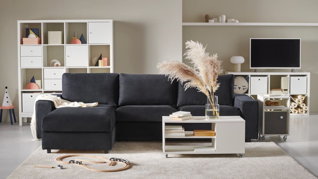 family-room-sebagai-jantung-rumah-wujudkan-ruang-penuh-kehangatan1750384267.jpg featured-image