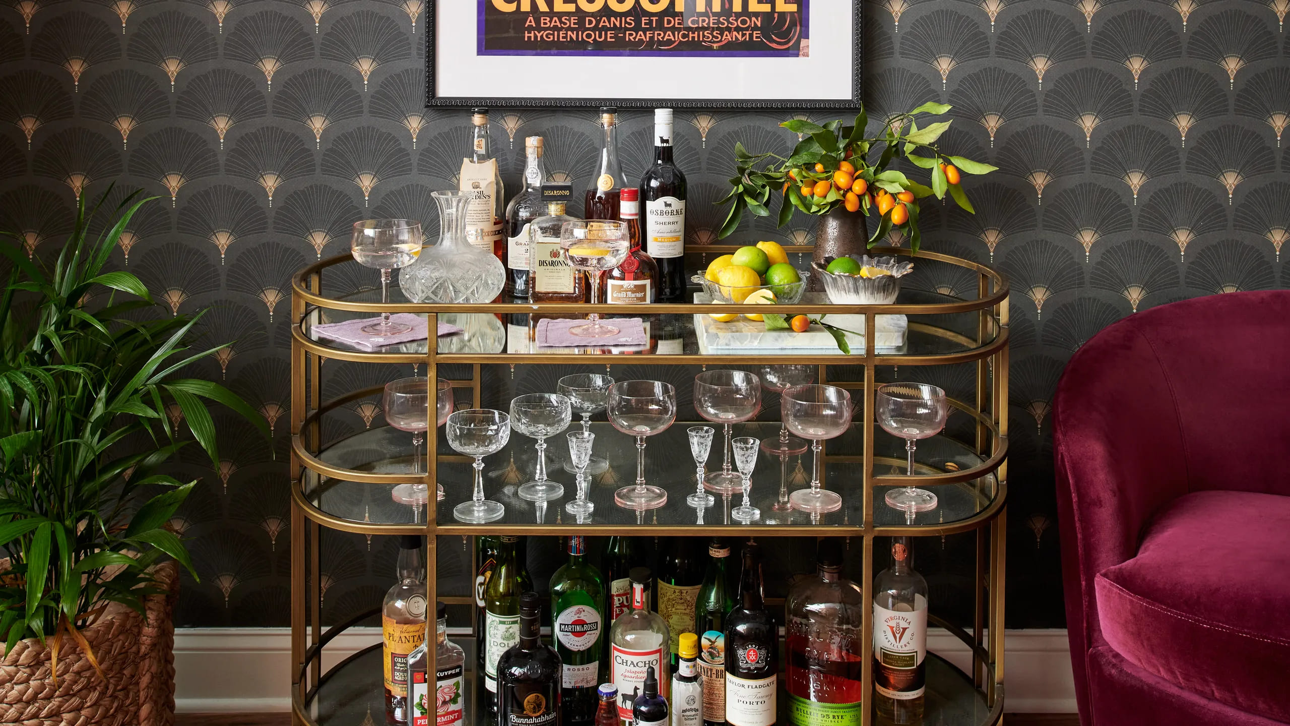 transformasi-sudut-rumah-menjadi-home-bar-yang-menawan1746411678.jpg featured-image